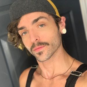 Meet your Posher, Robert